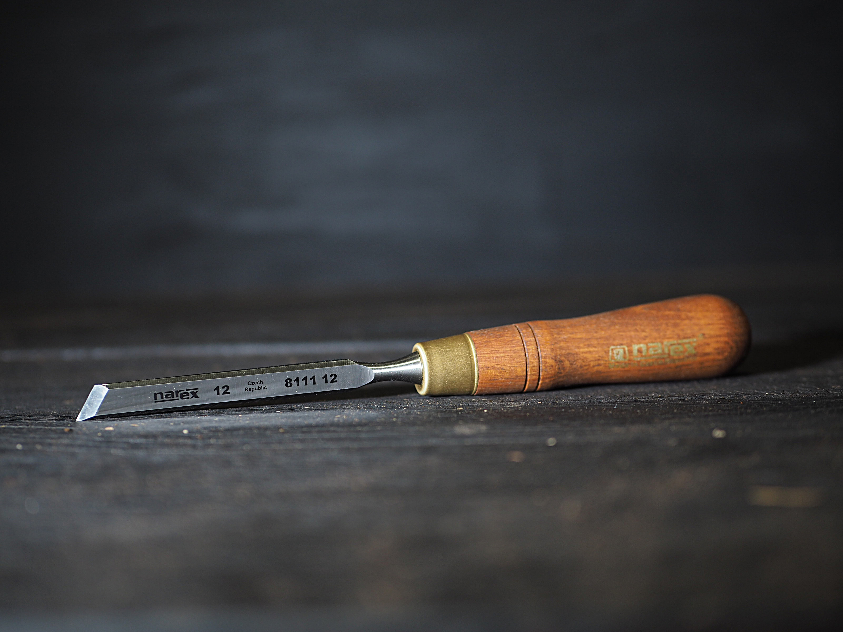 Skew Chisel 12mm right Dubbeld Wood Tools